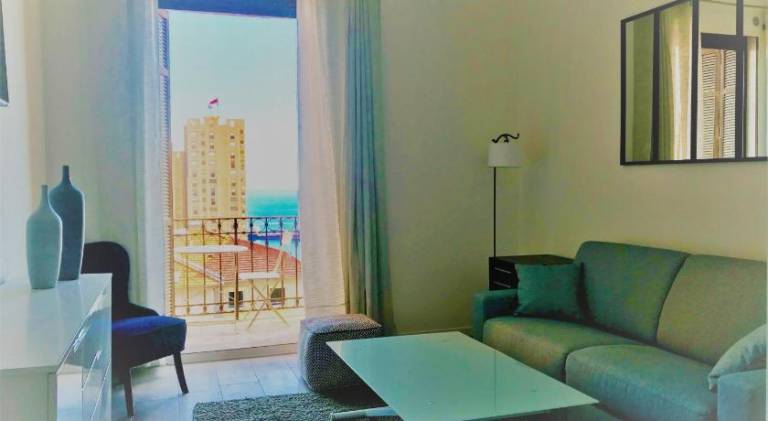 Holiday apartment with patio — photo 2