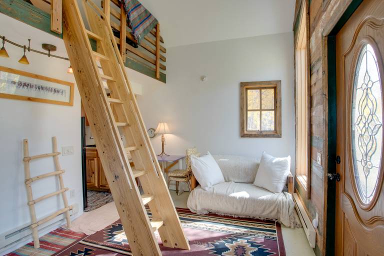 Colorful Cabin w/ Teepee, Fire Pits & Mtn Views! — photo 4