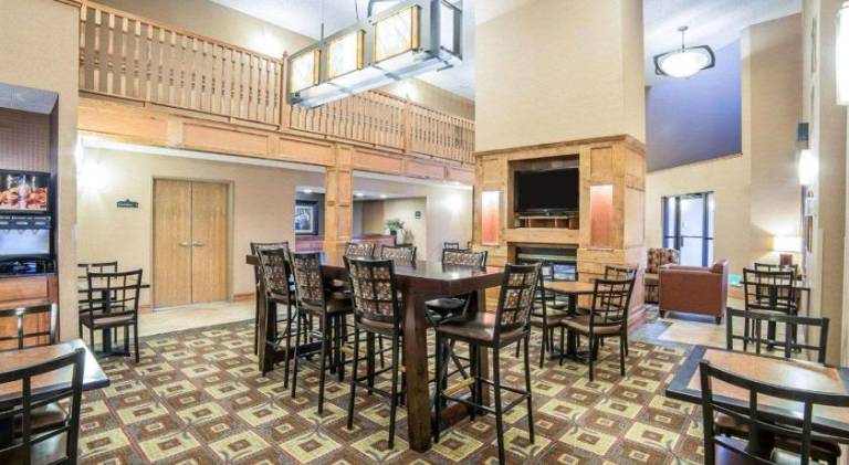 Quality Inn & Suites Casper near Event Center — photo 3