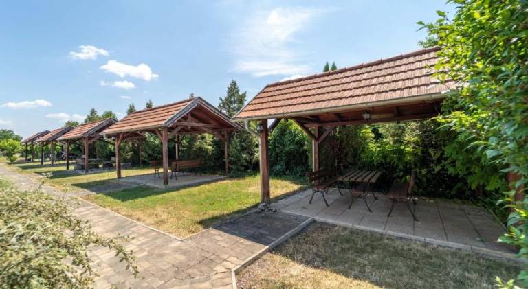 Ubytovanie s raňajkami  Kameničná