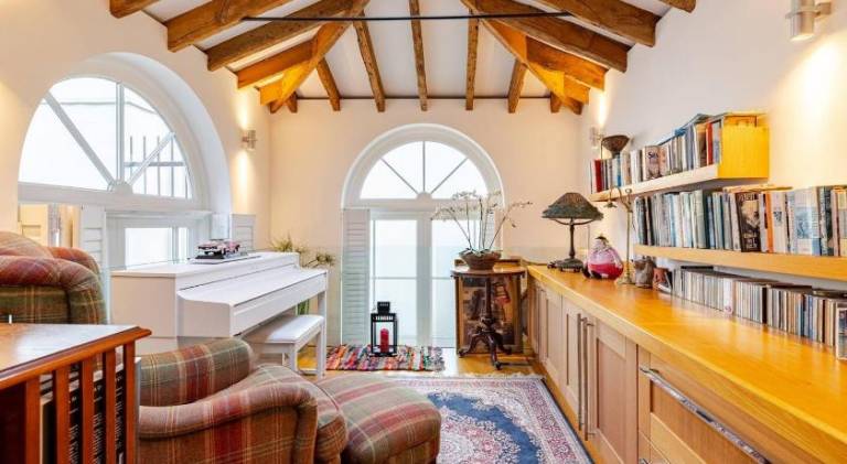 Villa | Perfect for remote work | Pets allowed — photo 5