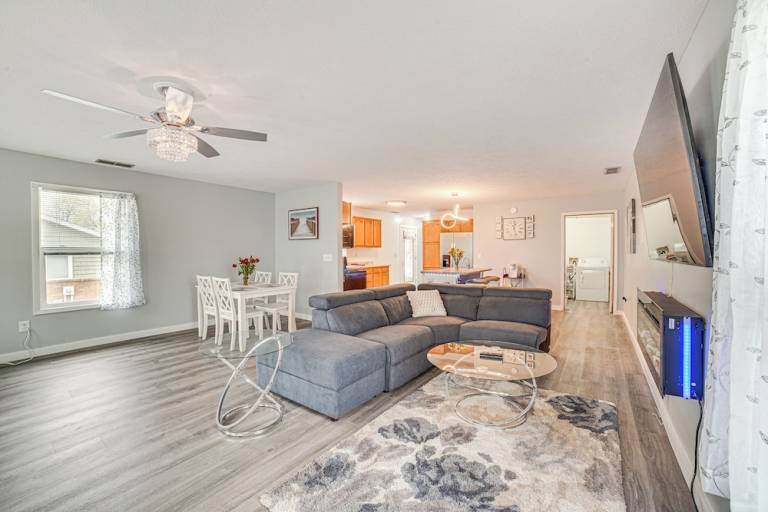 Cabin Lacon Township