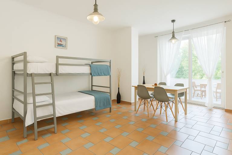 Apartment with terrace — photo 3