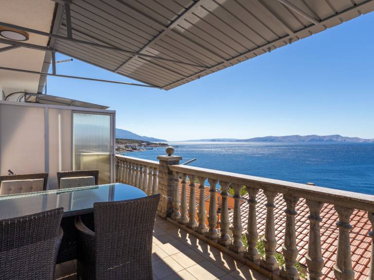 Ferienwohnung in Senj für max. 4 Personen, Ferienwohnung in Senj für max. 4 Personen,