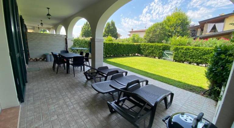 Vacation home with grill, yard & terrace | Pets are welcome in Manerba del Garda