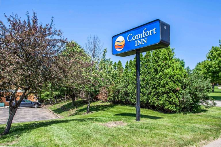 Comfort Inn Muscatine near Hwy 61 in Muscatine, IA