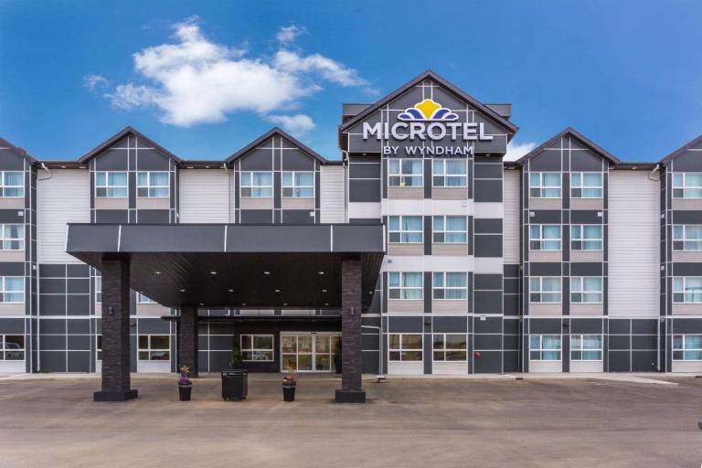 Microtel Inn & Suites by Wyndham Whitecourt in Whitecourt, AB