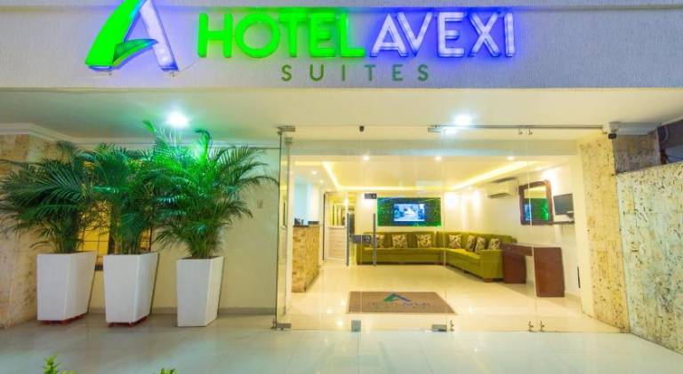 Hotel Avexi Suites By GEH Suites in La Quinta, CA