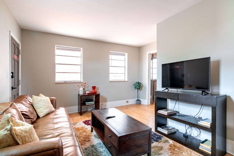 Apartment Hilliard