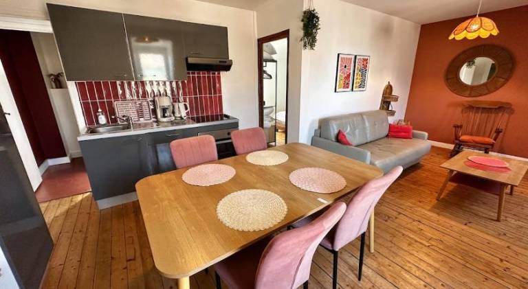 Holiday apartment with 1 room for 4 persons — photo 4