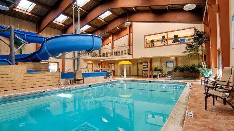 Quality Inn & Suites Detroit Lakes — photo 2