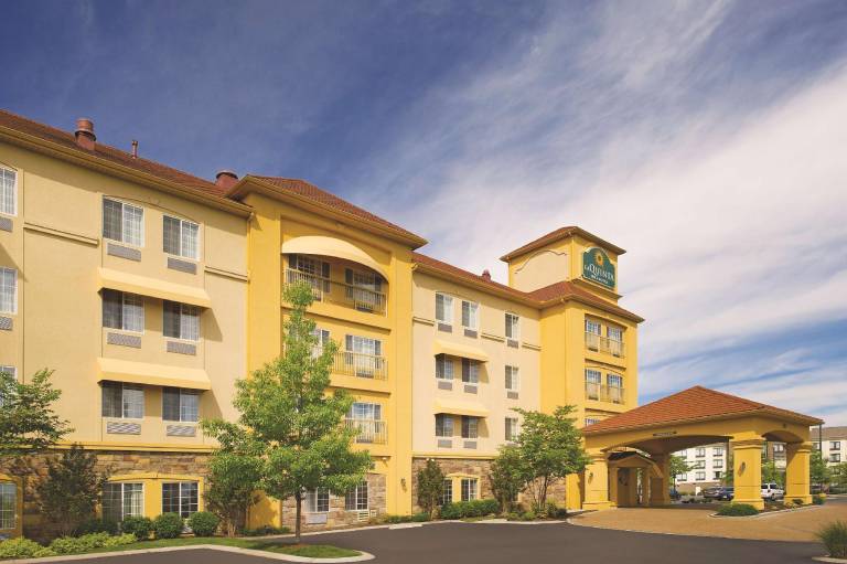 La Quinta Inn & Suites by Wyndham Smyrna TN - Nashville in Smyrna, TN