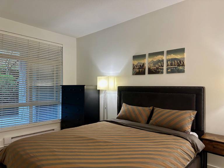 Spacious Modern 3BR Condo at UBC