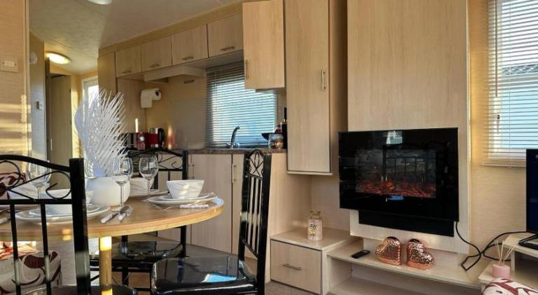 CaSa VistA - Holiday Home On The Beach in Clacton-on-Sea