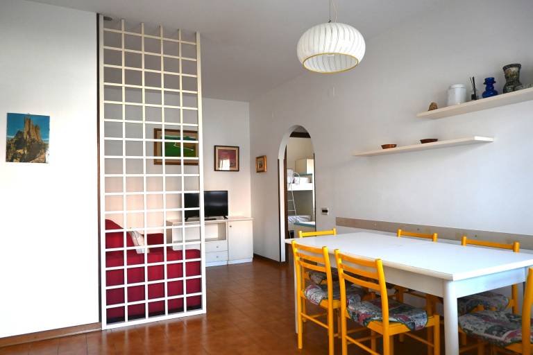 Family-oriented rental apartment with yard | Close to the beach | Pet-friendly in Ancona