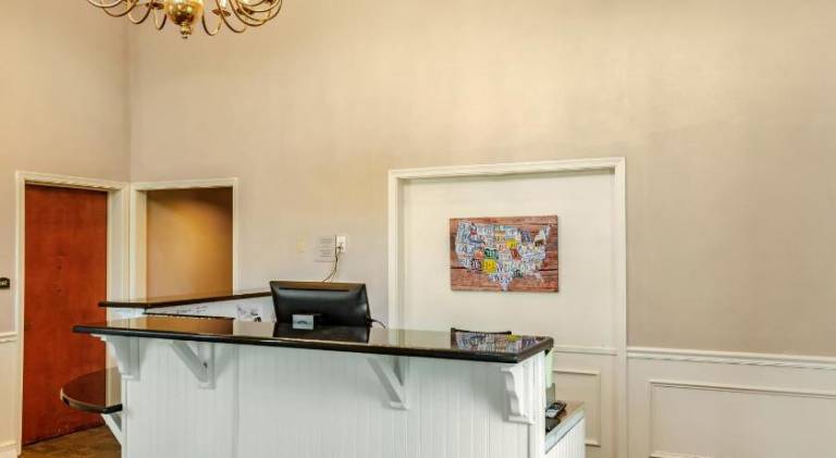 Radford Inn — photo 5