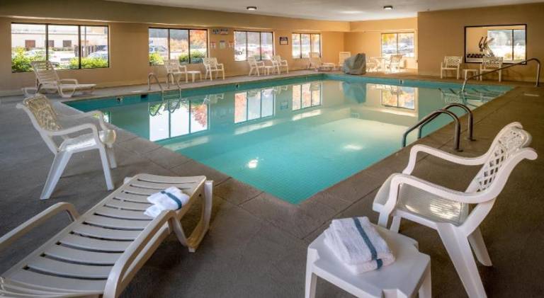 Comfort Suites Prestonsburg West — photo 3