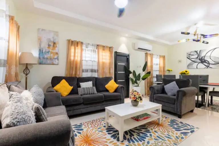 House Ocho Rios