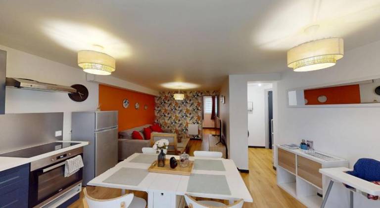 Holiday apartment with 1 room for 4 persons in Calais