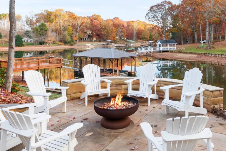 House Lake Norman of Iredell