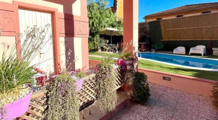 Lovely rental apartment with pool, BBQ & jacuzzi | Dogs allowed — photo 5
