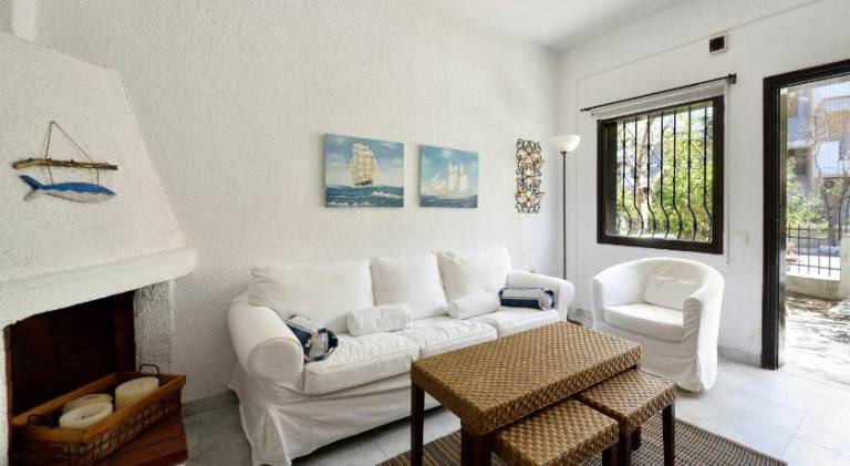 Fully equipped house with terrace | Beach nearby | Perfect for remote work | Pets allowed — photo 2