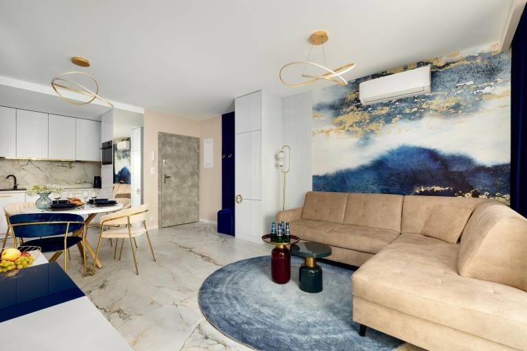 Apartment with pool, terrace & yard — photo 5