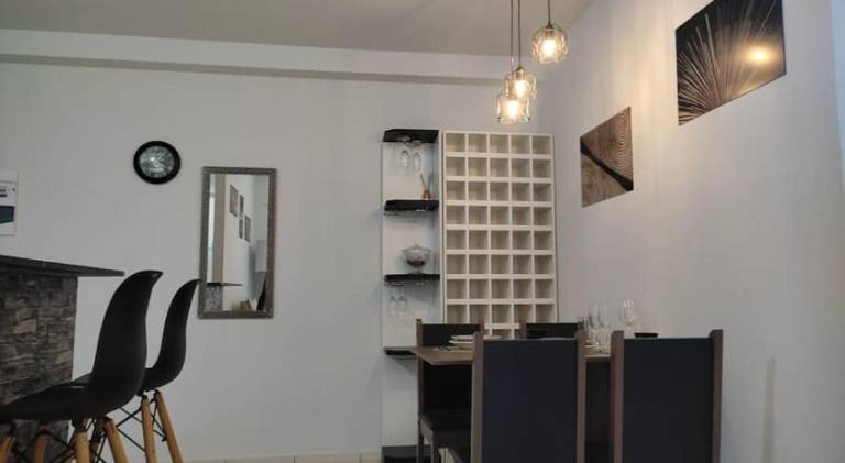 Holiday apartment with pool in Marilia
