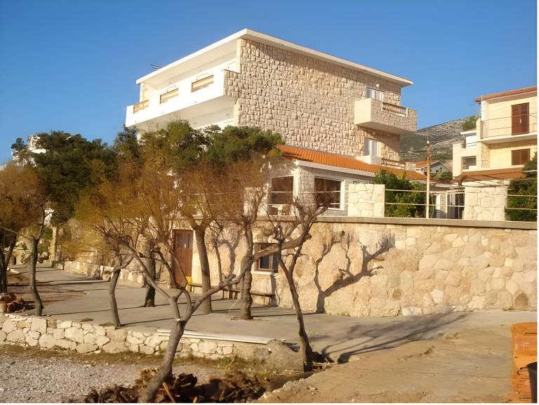 House Zaca in Jelsa