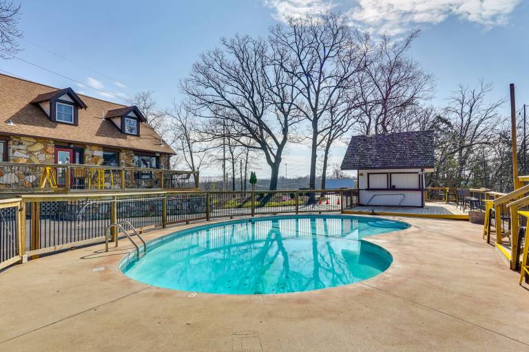 Steps to Bagnell Strip: 8-Unit Base w/ Heated Pool — photo 2