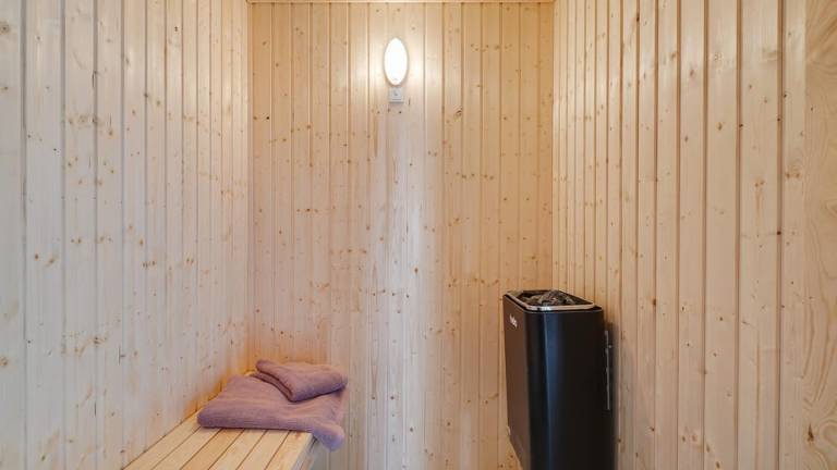 Child-friendly house with terrace, sauna & private pool | Dogs allowed — photo 4