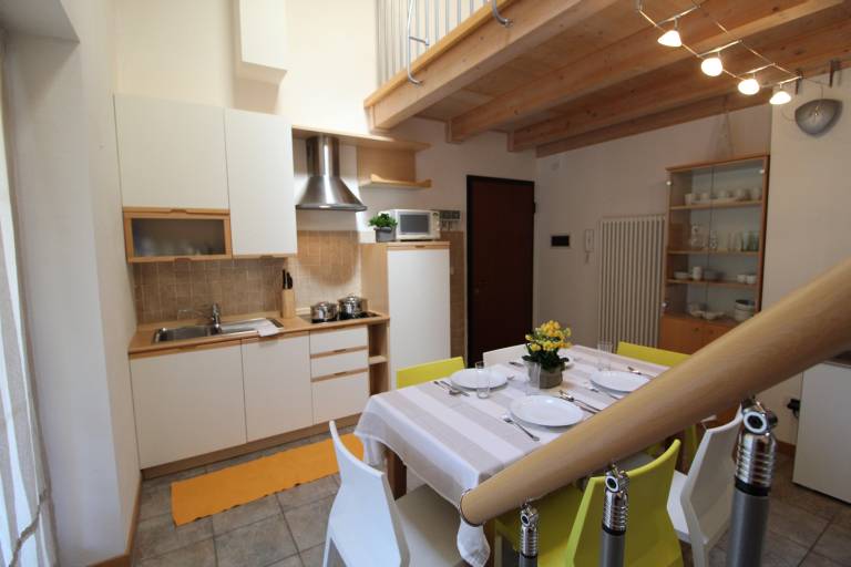 Apartment with terrace — photo 3