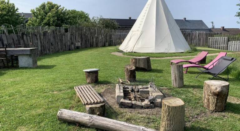 Nice tent with pool | Dogs allowed — photo 3