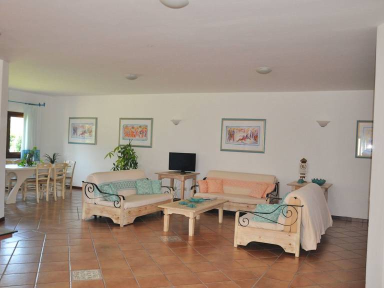 Holiday apartment with pool & yard | Nature view — photo 3