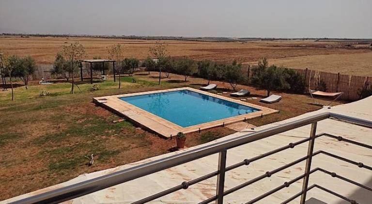 Rental apartment with pool — photo 4