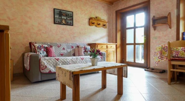 Apartment with 2 rooms for 4 persons — photo 2