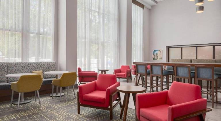 Hampton Inn & Suites Charlotte-Arrowood Rd. — photo 3