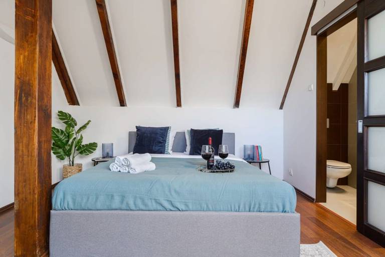 Children-friendly nice holiday apartment with fast internet | Near Royal Castle | Pets are welcome in Warsaw