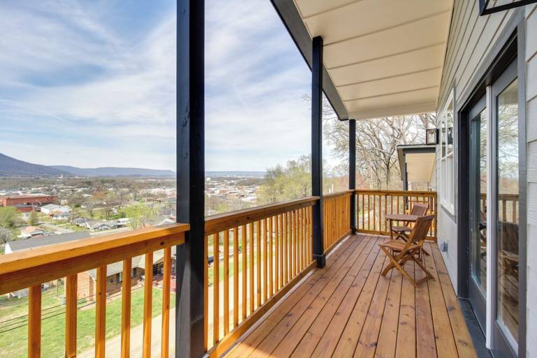 Cottage  Lookout Mountain