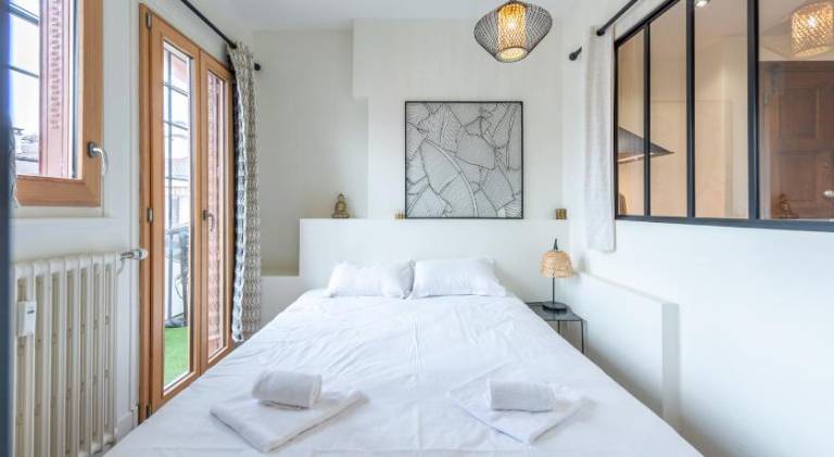 Pretty 2 rooms in the city center in Annecy