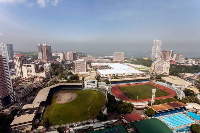 Condo  Taguig