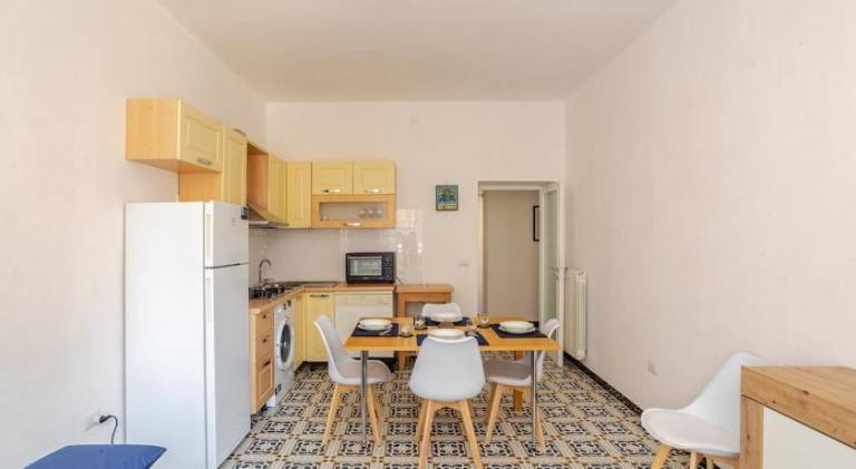 Rental apartment with 3 rooms for 8 persons — photo 4