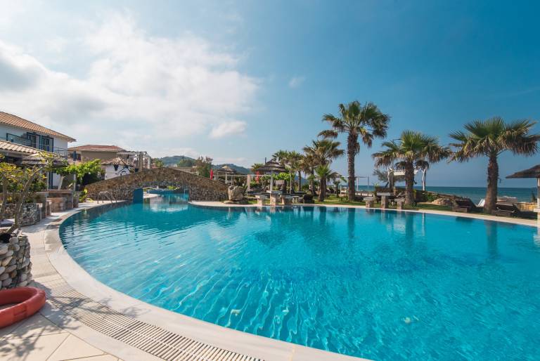 Studio Apartment 'Mirage Arillas Studio Type A1' near Beach with Balcony, Pool & Wi-Fi — photo 3