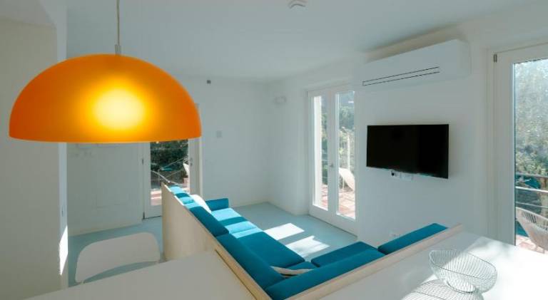 Apartment with 2 rooms for 4 persons — photo 2