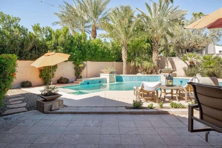 House  Orange Grove Estates