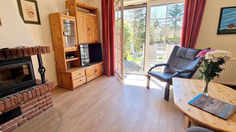 Vacation home with patio — photo 4