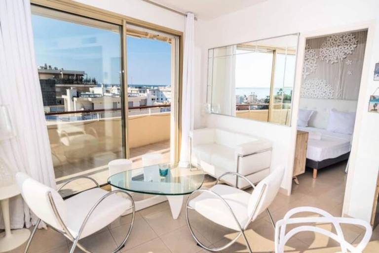 Rental apartment with terrace | Next to the beach | Dogs allowed — photo 4