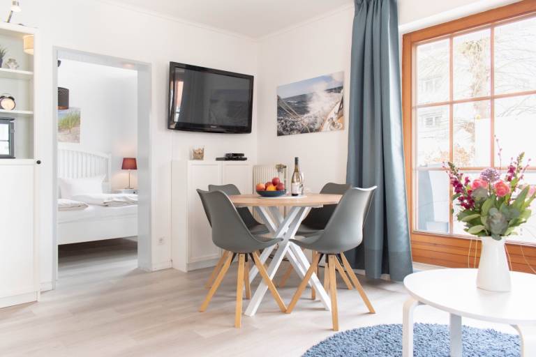 Fully equipped pleasant holiday apartment | Next to the beach | Pets allowed in Scharbeutz