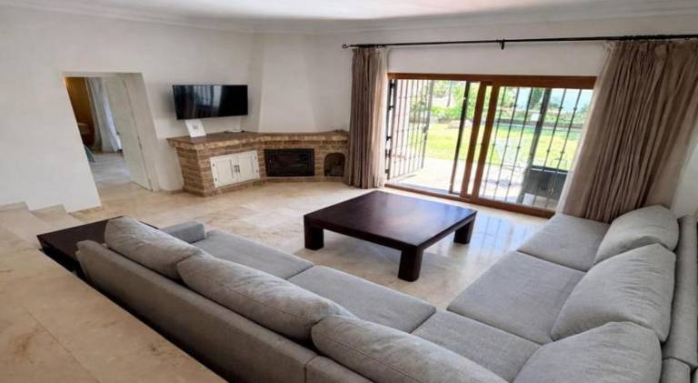 Charming vacation home with pool | Pet-friendly in Estepona