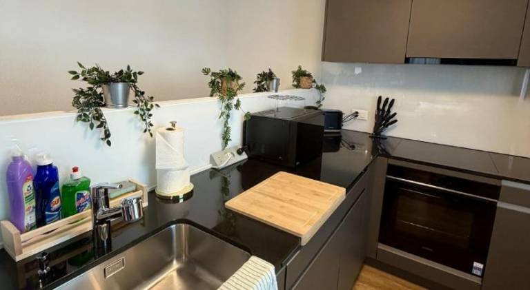 Fully equipped wonderful apartment with patio | Pets allowed — photo 2